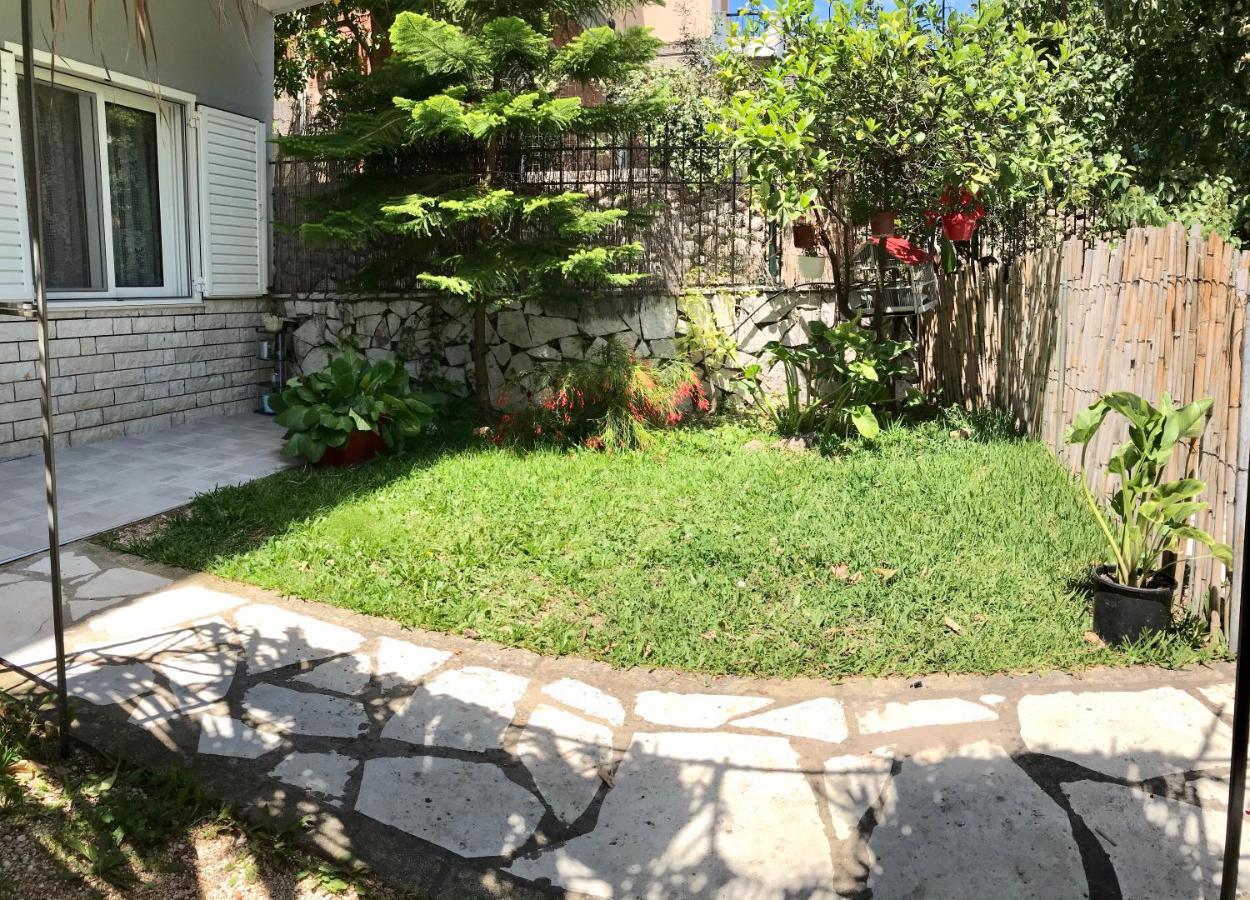 Captain Michalis House Parga Exterior photo